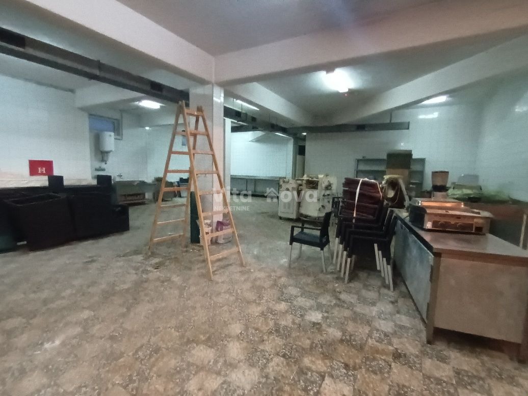 Poslovni Prostor u Zadru, 350m², slika 2
