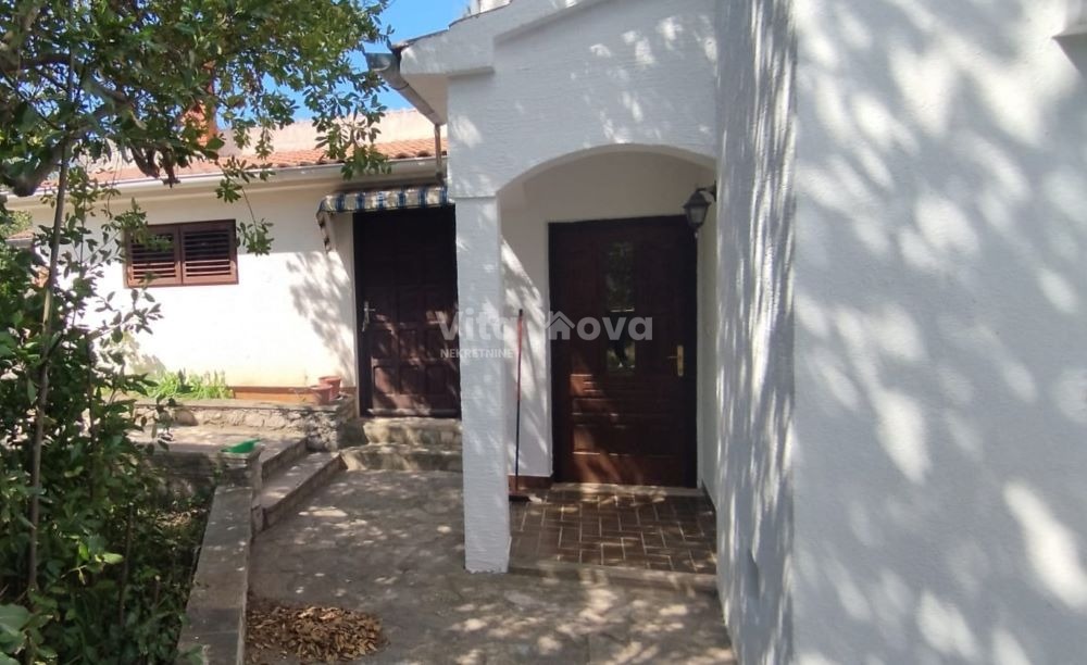 Kuća u Pašmanu, 156m², 3 sobe, slika 2