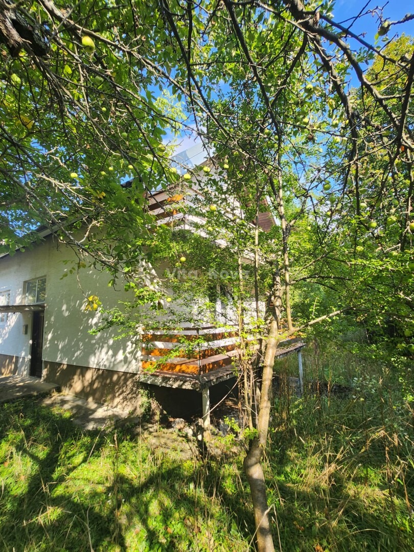 Kuća u Plaškiu, 180m², 2 sobe, slika 5