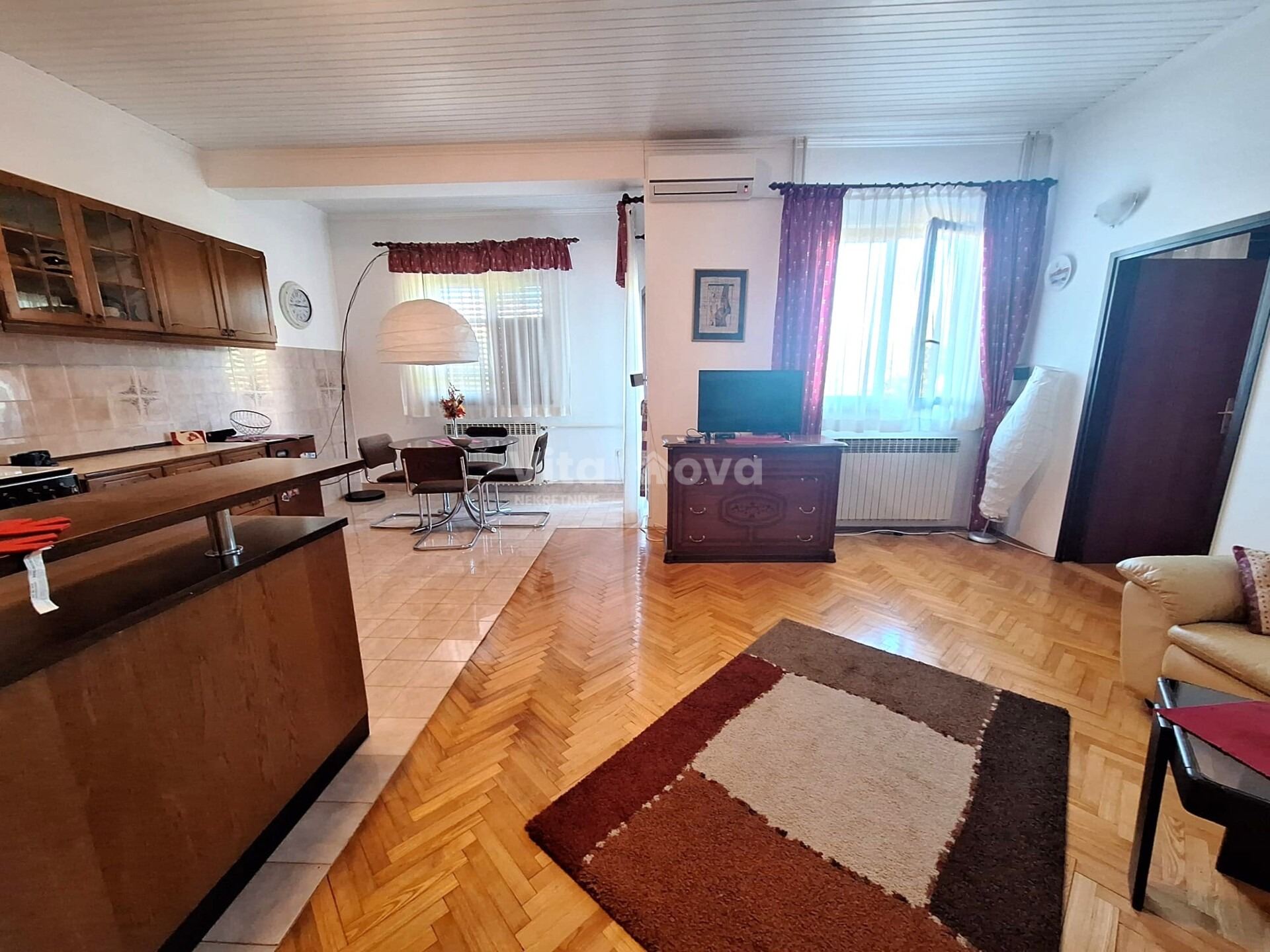 Stan u Zadru, 80m², 2 sobe