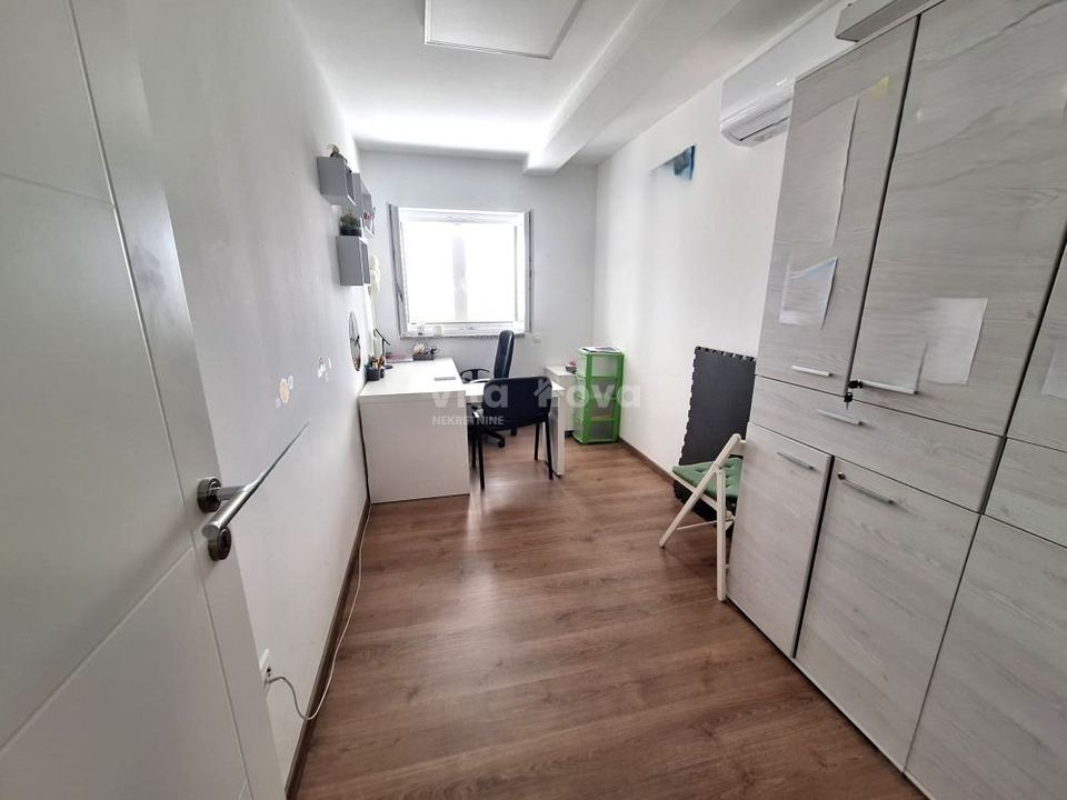 Poslovni Prostor u Zadru, 95m², slika 5