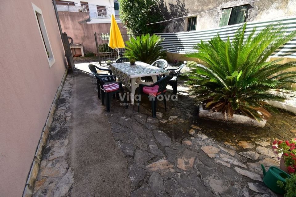 Kuća u Zadru, 70m², 2 sobe, slika 2