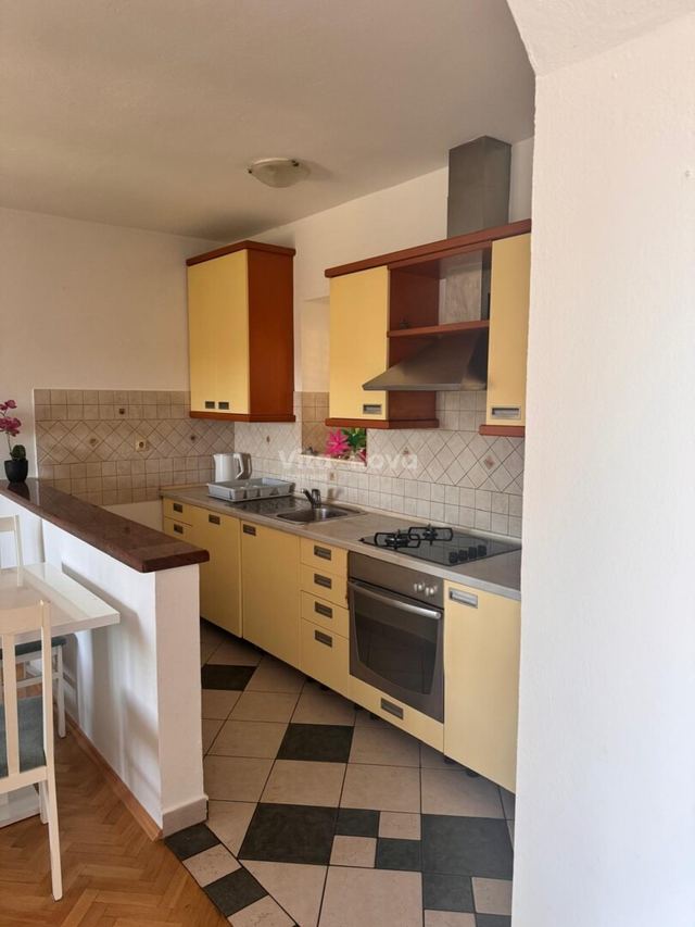 Stan u Zadru, 45m², 1 soba, slika 2