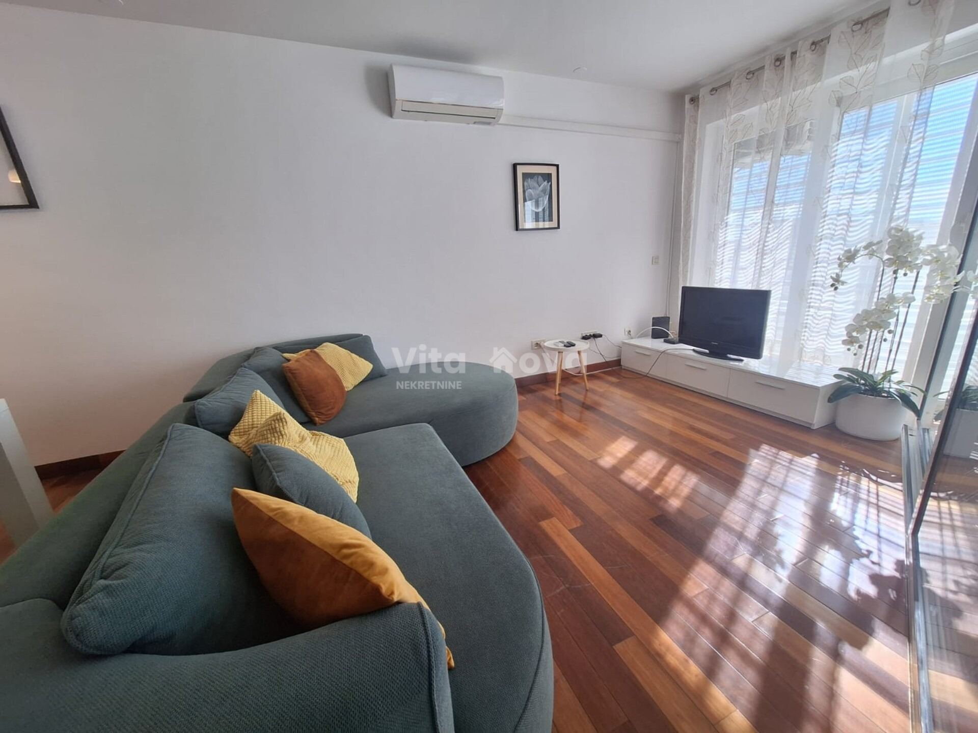 Stan u Zadru, 71m², 2 sobe