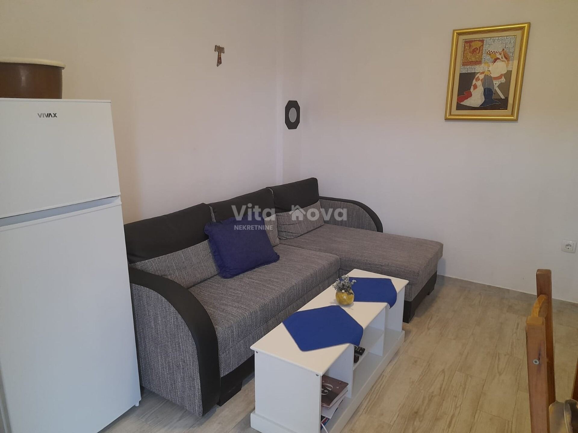 Stan u Vrsiu, 46m², 1 soba, slika 2