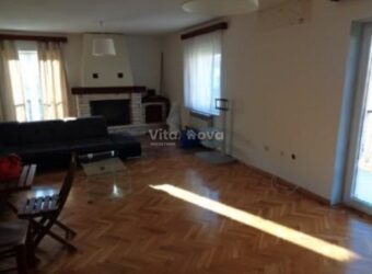 BORIK, ZA 8-10 RADNIKA, DUGOROČNO BORIK, ZA 8-10 RADNIKA, DUGOROČNO