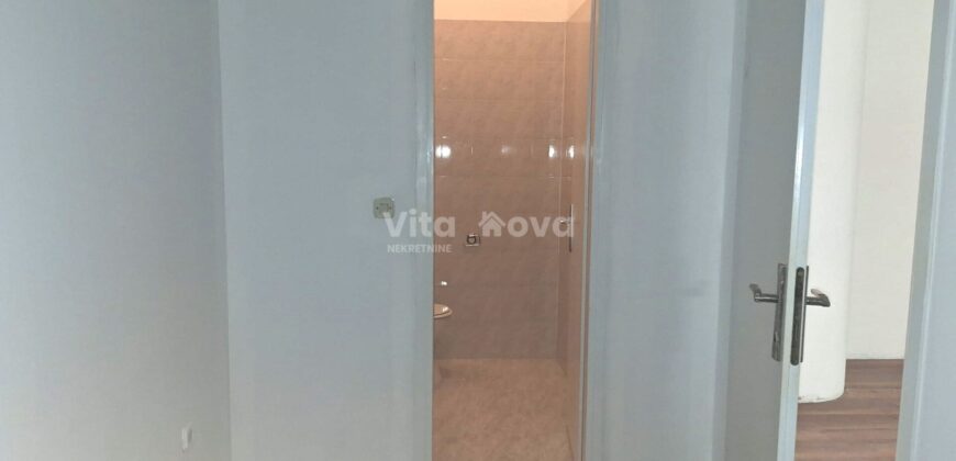 CITY GALLERIA, POSLOVNI PROSTOR, 61 m2