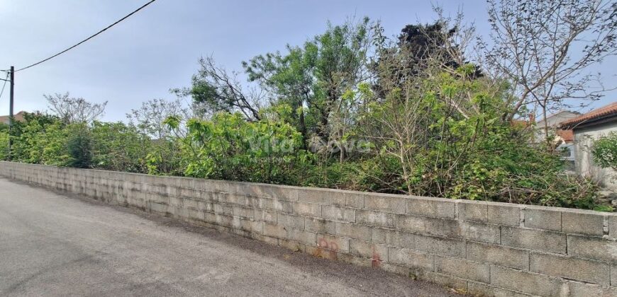 VRSI, 1297 m2, PRAVILAN OBLIK, UZ PRISTUPNI PUT!