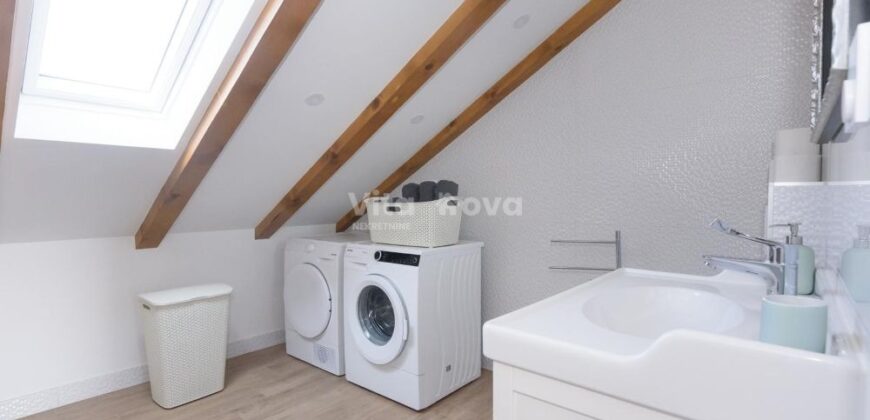SKROČINI- DUGOROČNO, 2-SOBAN, POGLED NA MORE!