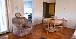 PETRIĆI, 2-SOBAN, BALKON, DUGOROČNO