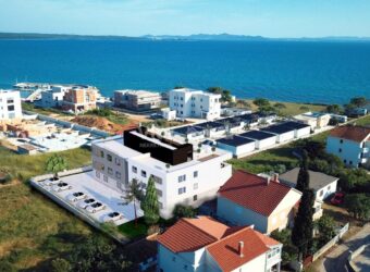 PRIVLAKA – NOVOGRADNJA 100 m OD MORA, 2-SOBAN, 2 KUPAONICE, VRT PRIVLAKA – NOVOGRADNJA 100 m OD MORA, 2-SOBAN, 2 KUPAONICE, VRT