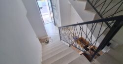 PRIVLAKA, NOVOGRADNJA, POGLED NA MORE, 3 SP. SOBE, 100 m OD MORA