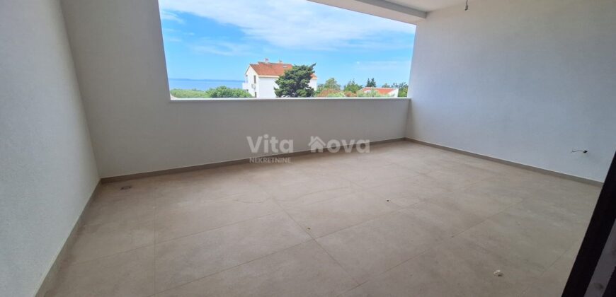 PRIVLAKA, PENTHOUSE U NOVOGRADNJI, KROVNA TERASA, 100 m OD MORA!