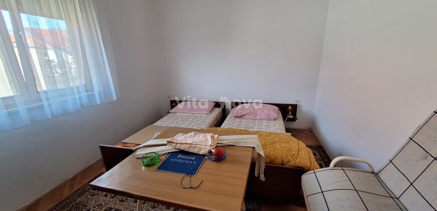 BORIK, 90m2, 4 SP. SOBE