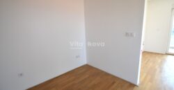 BILI BRIG- NOVOGRADNJA! POGLED MORE, KROVNA TERASA, 2 SP. SOBE, 2 PM