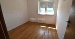 BILI BRIG- NOVOGRADNJA! POGLED MORE, KROVNA TERASA, 2 SP. SOBE, 2 PM