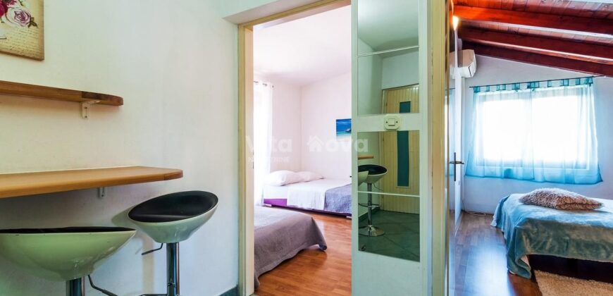 PLOVANIJA, 5 APARTMANA + POMOĆNI OBJEKT OD 48m2. ODLIČNA INVESTICIJA!