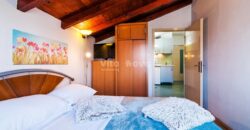 PLOVANIJA, 5 APARTMANA + POMOĆNI OBJEKT OD 48m2. ODLIČNA INVESTICIJA! PLOVANIJA, 5 APARTMANA + POMOĆNI OBJEKT OD 48m2. ODLIČNA INVESTICIJA!