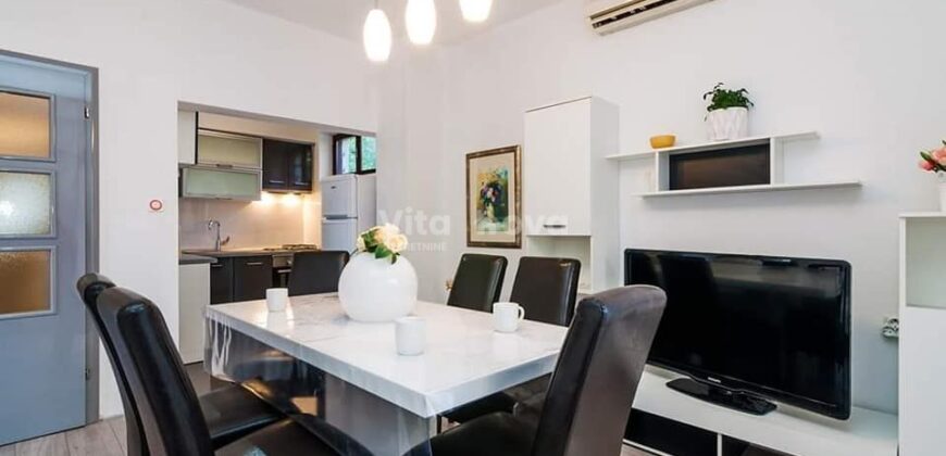 PLOVANIJA, 5 APARTMANA + POMOĆNI OBJEKT OD 48m2. ODLIČNA INVESTICIJA!