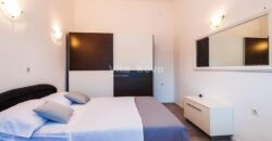 PLOVANIJA, 5 APARTMANA + POMOĆNI OBJEKT OD 48m2. ODLIČNA INVESTICIJA! PLOVANIJA, 5 APARTMANA + POMOĆNI OBJEKT OD 48m2. ODLIČNA INVESTICIJA!