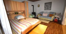 LIKA, KUĆA S OKUĆNICOM I DODATNIM ZEMLJIŠTIMA