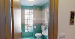 SUKOŠAN, 1. RED DO MORA, ATRAKTIVNO! PRILIKA! SUKOŠAN, 1. RED DO MORA, ATRAKTIVNO! PRILIKA!