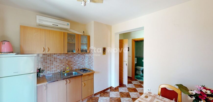 SUKOŠAN, 1. RED DO MORA, ATRAKTIVNO! PRILIKA!