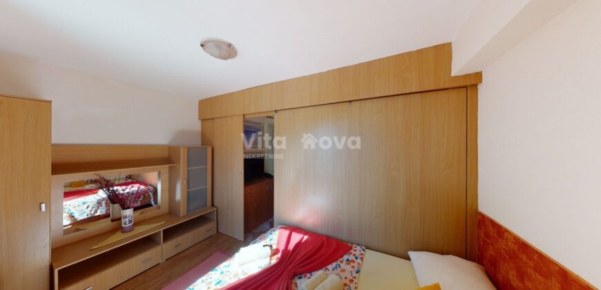 SUKOŠAN, 1. RED DO MORA, ATRAKTIVNO! PRILIKA!