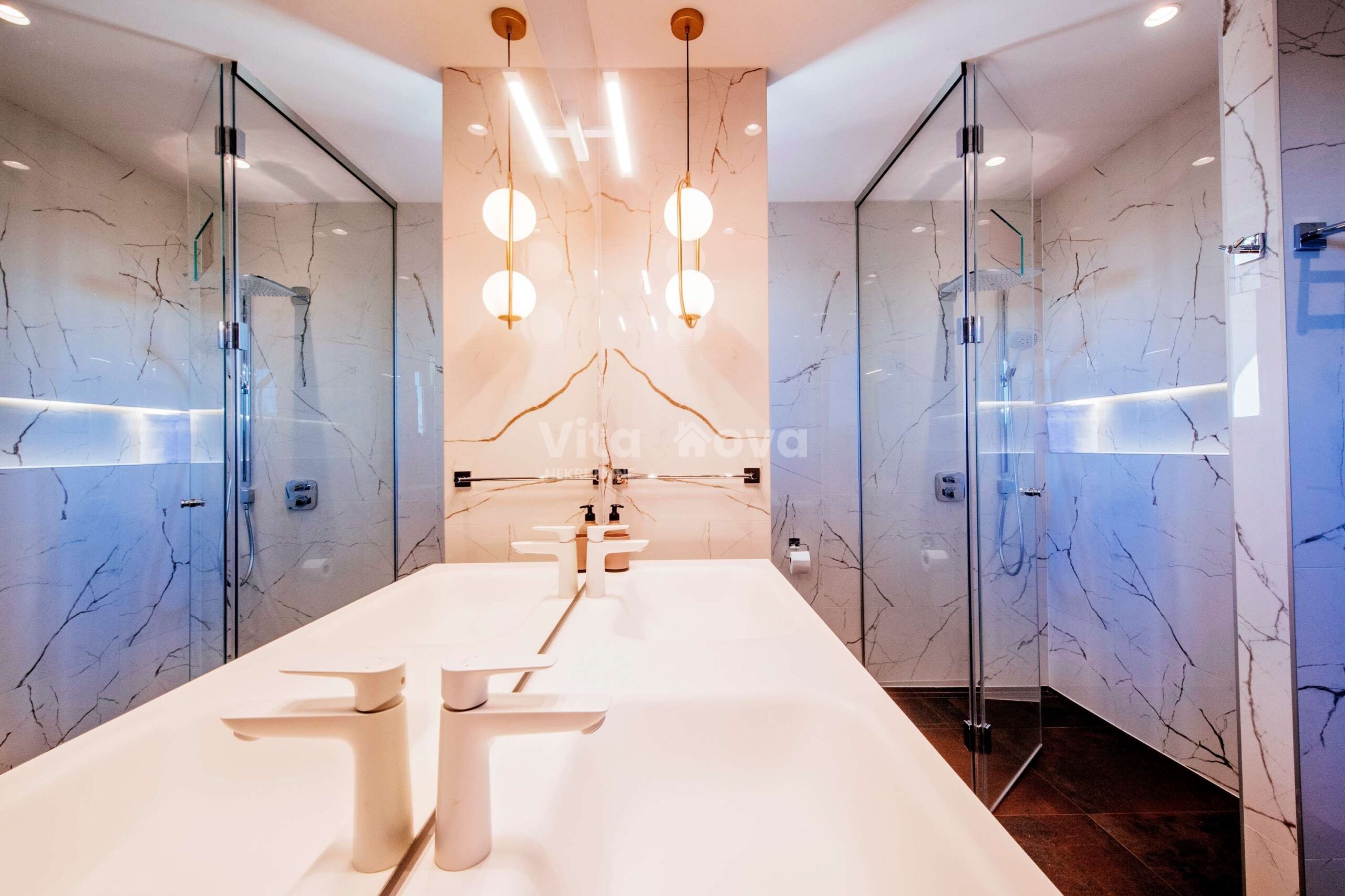 SMOKOVIĆ, LUKSUZNA KUĆA ZA ODMOR