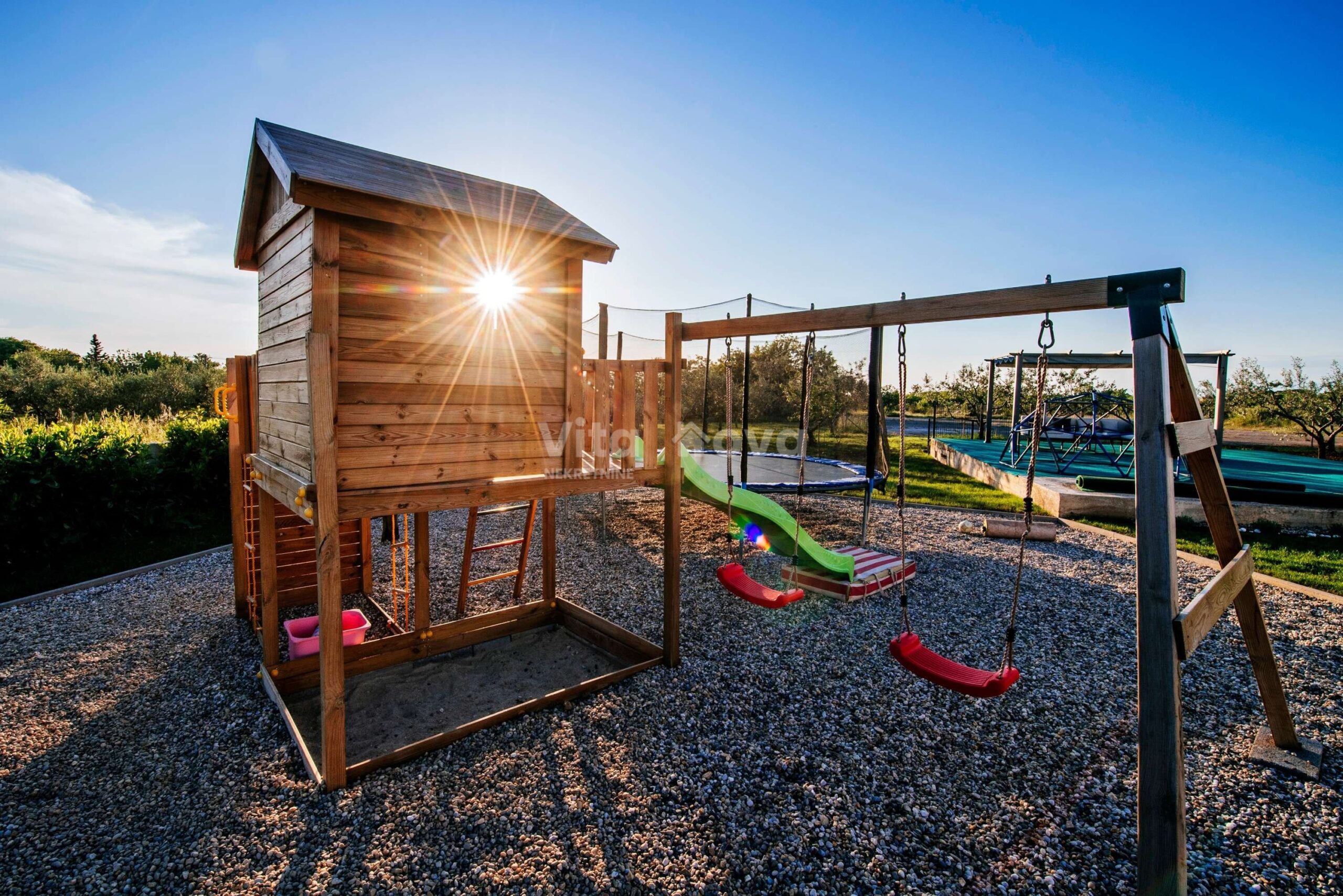 SMOKOVIĆ, LUKSUZNA KUĆA ZA ODMOR