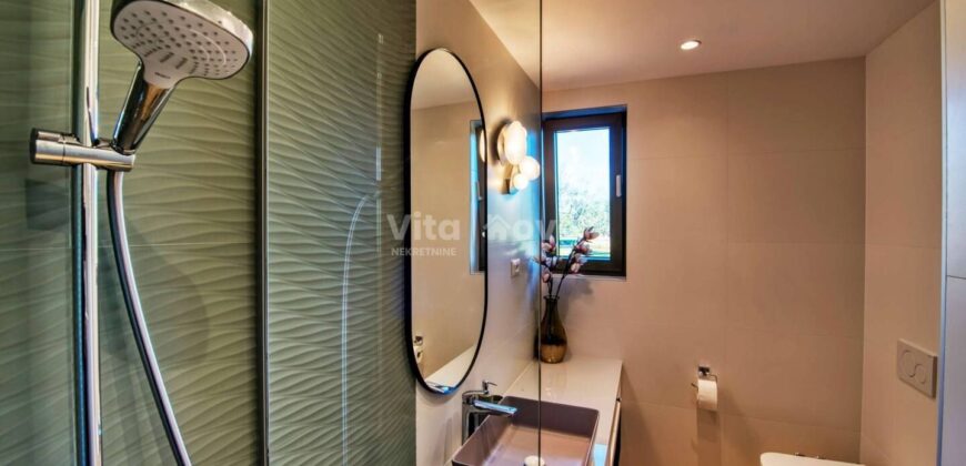 SMOKOVIĆ, LUKSUZNA KUĆA ZA ODMOR