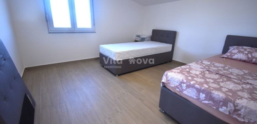 GORNJA JAGODNJA, NOVOUREĐENA KATNICA, OKUĆNICA 2900 m2