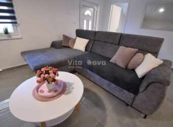 PLOČA- ZA RADNIKE, REŽIJE U CIJENI, NOVO UREĐENO! ZA 4 OSOBE