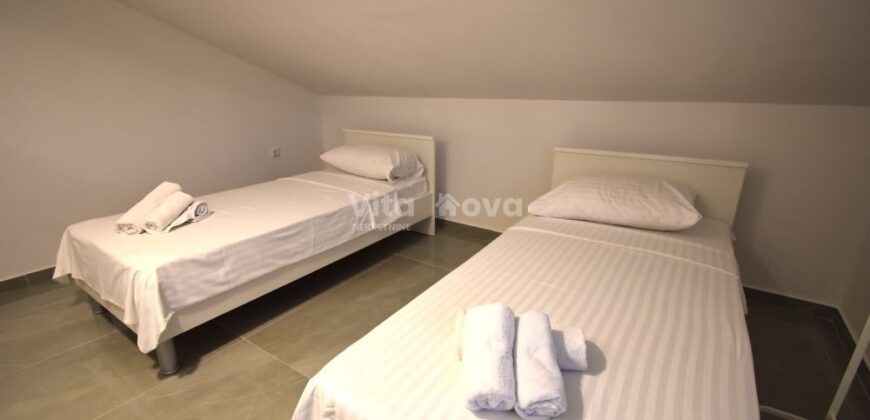 PLOČA- ZA RADNIKE, REŽIJE U CIJENI, NOVO UREĐENO! ZA 4 OSOBE