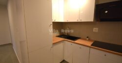 PLOČA- ZA RADNIKE, REŽIJE U CIJENI, NOVO UREĐENO! ZA 4 OSOBE