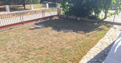 PRIVLAKA, ODLIČNA LOKACIJA! 80 m OD MORA!