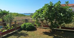 PRIVLAKA, ODLIČNA LOKACIJA! 80 m OD MORA!