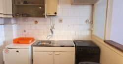 POLUOTOK, 62 m2, IDEALNO ZA URED