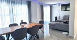 VIR, NOVOGRADNJA, BAZEN, KOMPLETNO OPREMLJENA!