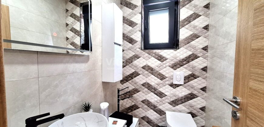 VIR, NOVOGRADNJA, BAZEN, KOMPLETNO OPREMLJENA!