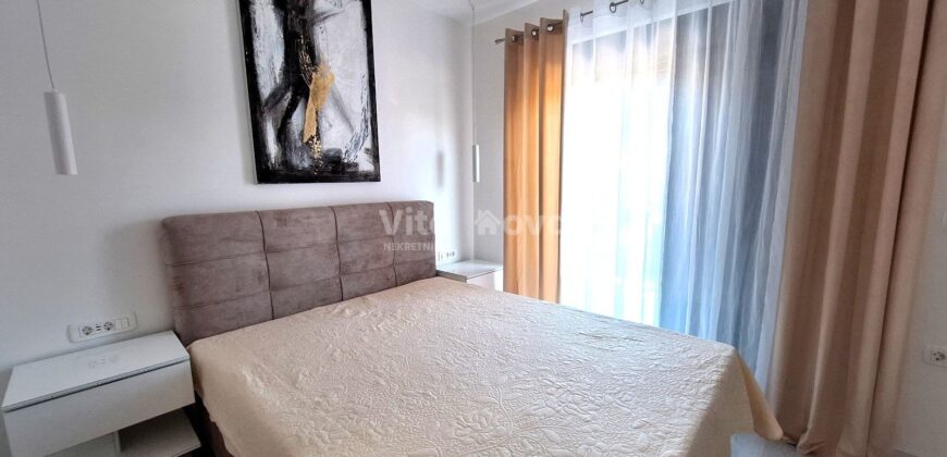 VIR, NOVOGRADNJA, BAZEN, KOMPLETNO OPREMLJENA!