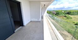 PRIVLAKA- BLIZINA CENTRA, NOVOGRADNJA, VIŠE STANOVA U PONUDI!