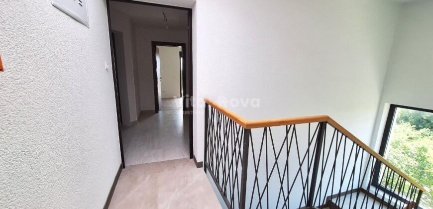 PRIVLAKA- BLIZINA CENTRA, NOVOGRADNJA, VIŠE STANOVA U PONUDI!