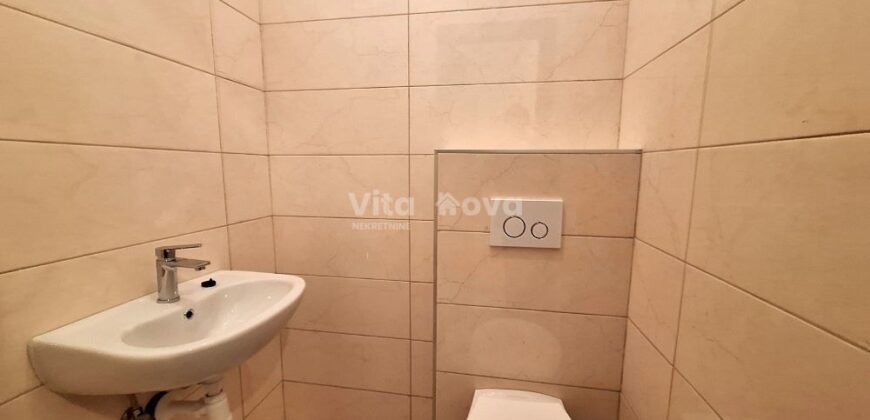 PRIVLAKA- BLIZINA CENTRA, NOVOGRADNJA, VIŠE STANOVA U PONUDI!