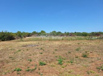 SV. FILIP I JAKOV, 2935 M2, GRAĐ. ZONA, MIRNI PREDIO! SV. FILIP I JAKOV, 2935 M2, GRAĐ. ZONA, MIRNI PREDIO!