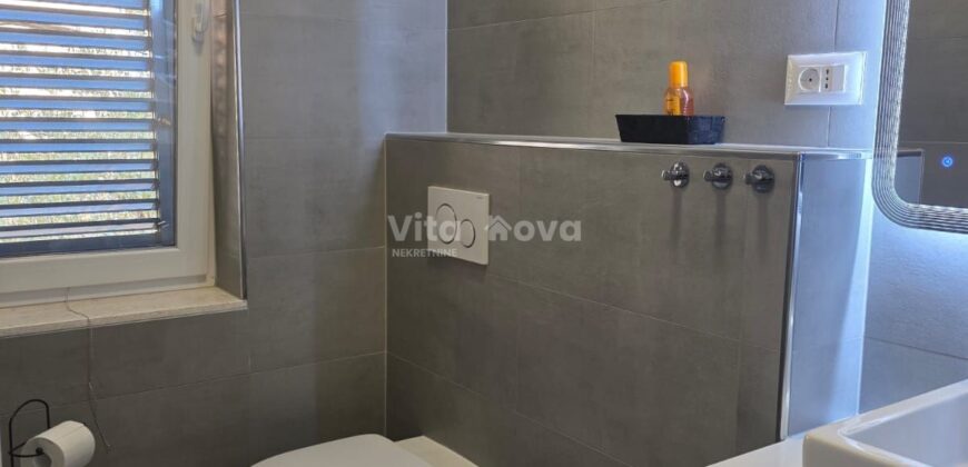 BORIK, 3-SOBAN, VRHUNSKI OPREMLJEN, DUGOROČNO!