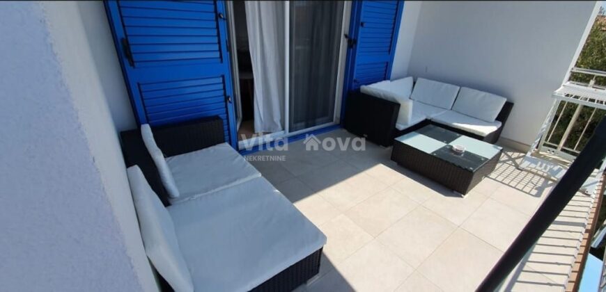 BORIK, 3-SOBAN, VRHUNSKI OPREMLJEN, DUGOROČNO!