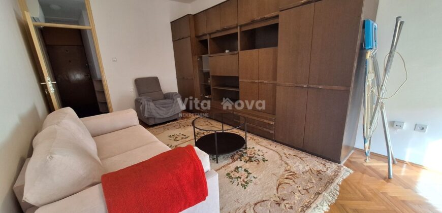VOŠTARNICA, 60 M2, KOMFORAN, BLIZINA CENTRA