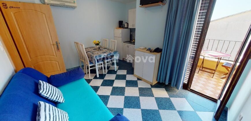 SUKOŠAN, 1. RED DO MORA, ATRAKTIVNO! PRILIKA!