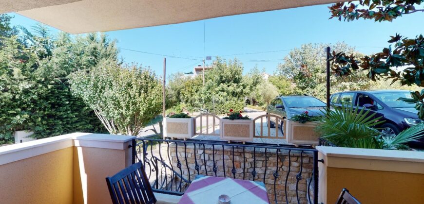 SUKOŠAN, 1. RED DO MORA, ATRAKTIVNO! PRILIKA!